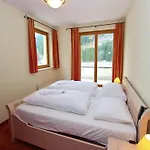 Chalet In Near Lift *