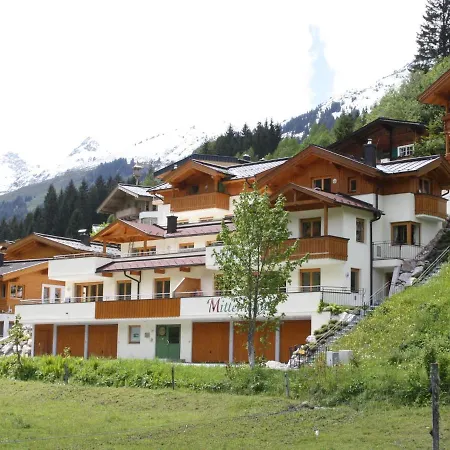 Chalet Modern In Hinterglemm With Garden