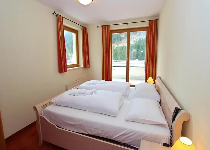 Chalet In Near Lift *