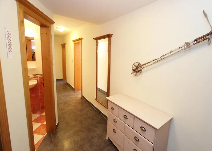 In Near Lift * Saalbach-Hinterglemm